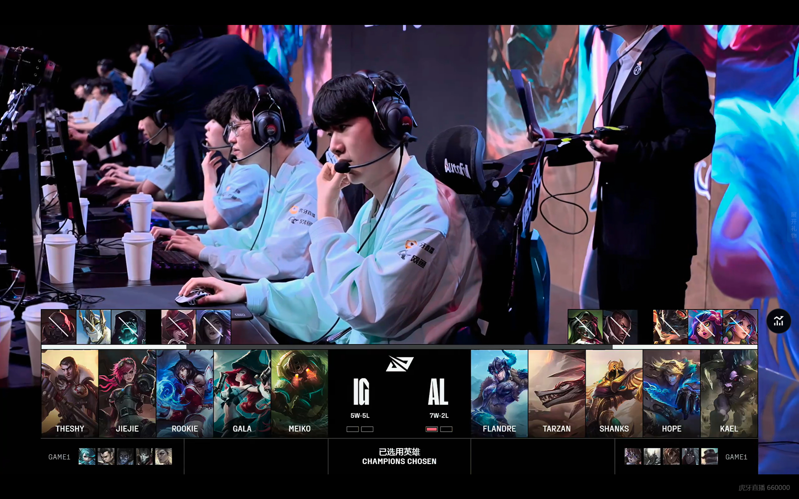FNC翻盘CLG，Chovy团战一打五强强对话淘汰赛，点燃全场激情